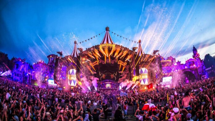 Top 10 Biggest Music Festivals In The World » Amazfeed